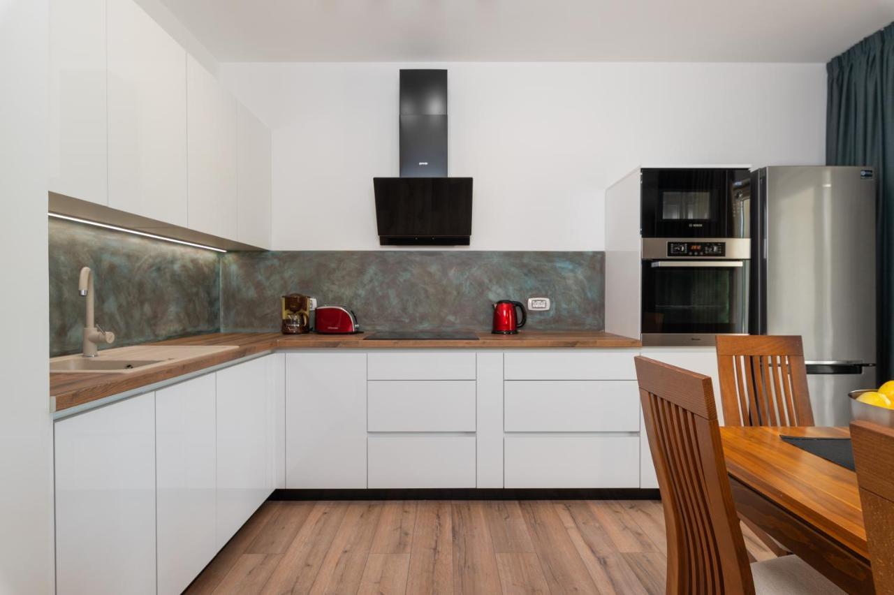 לאבין Villa Vires מראה חיצוני תמונה